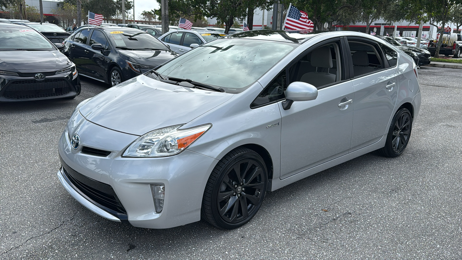 2015 Toyota Prius One 3