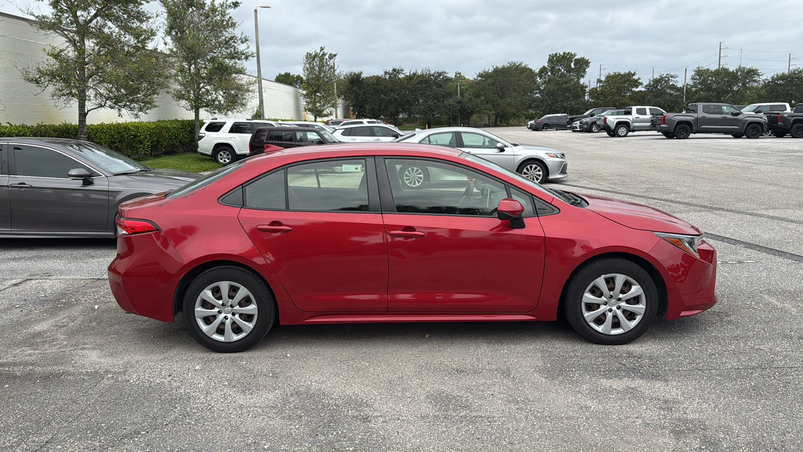 2021 Toyota Corolla LE 10