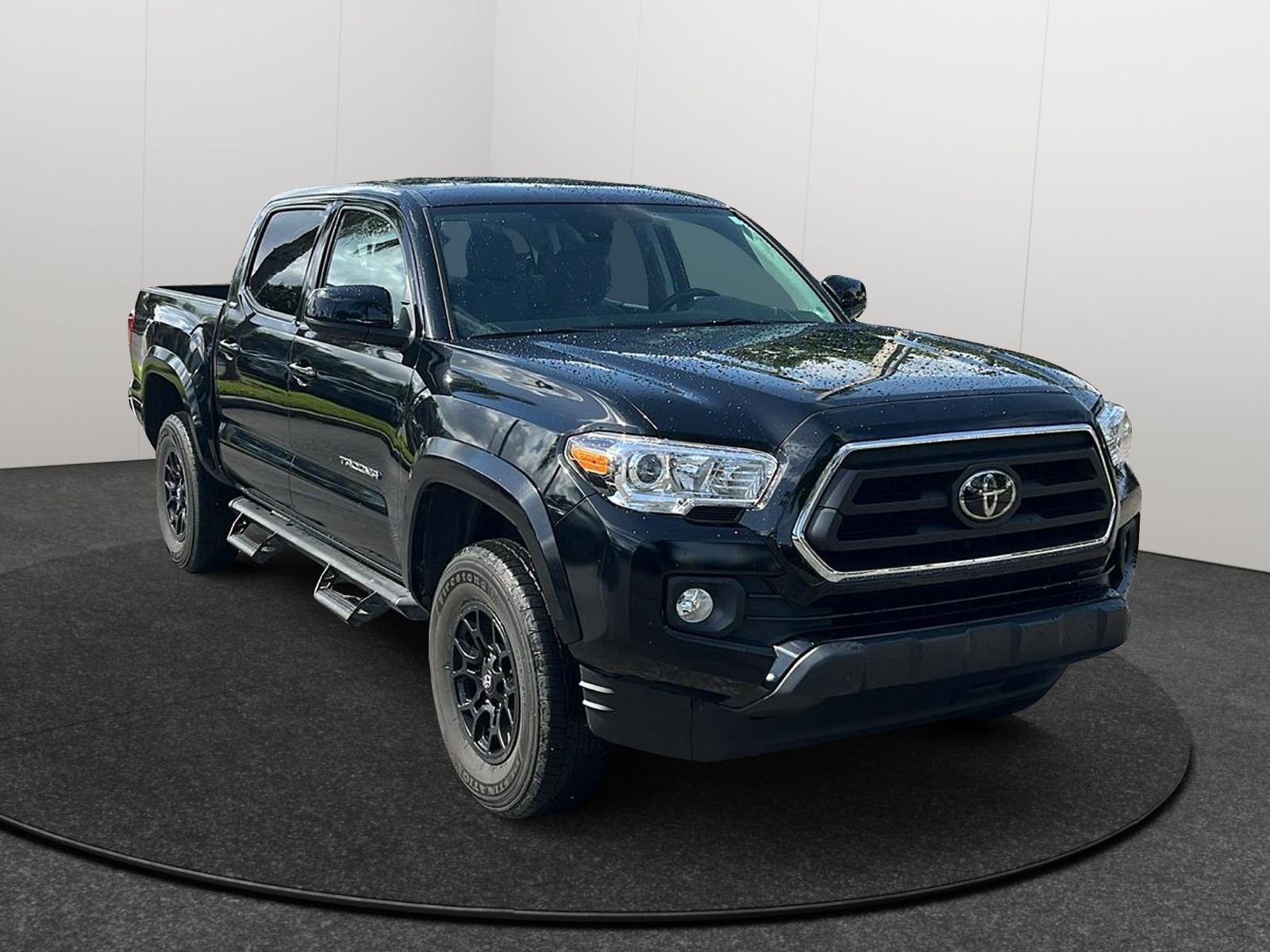 2022 Toyota Tacoma SR5 1