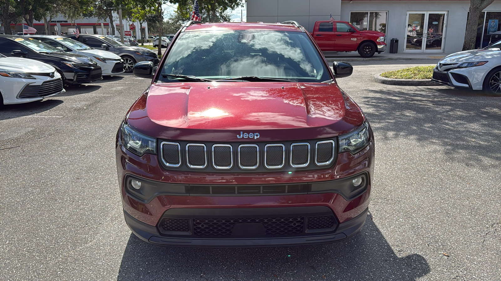 2022 Jeep Compass Latitude 2