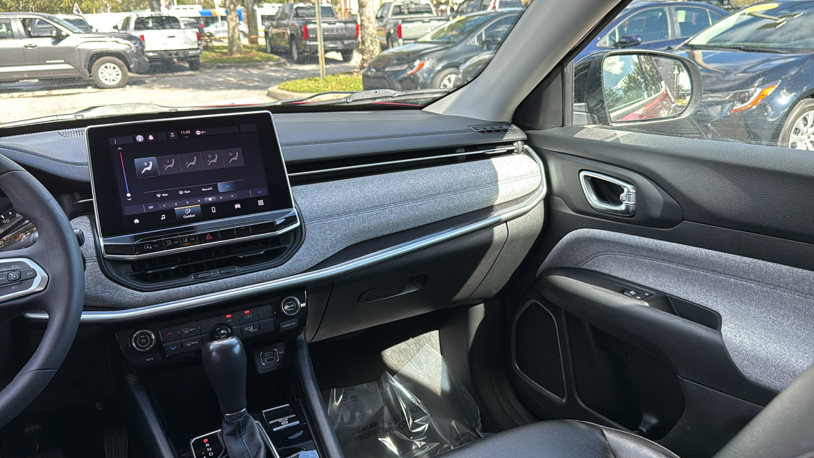 2022 Jeep Compass Latitude 15