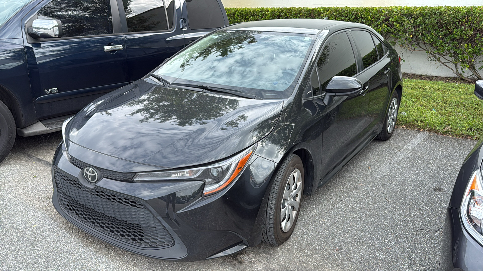 2022 Toyota Corolla LE 3