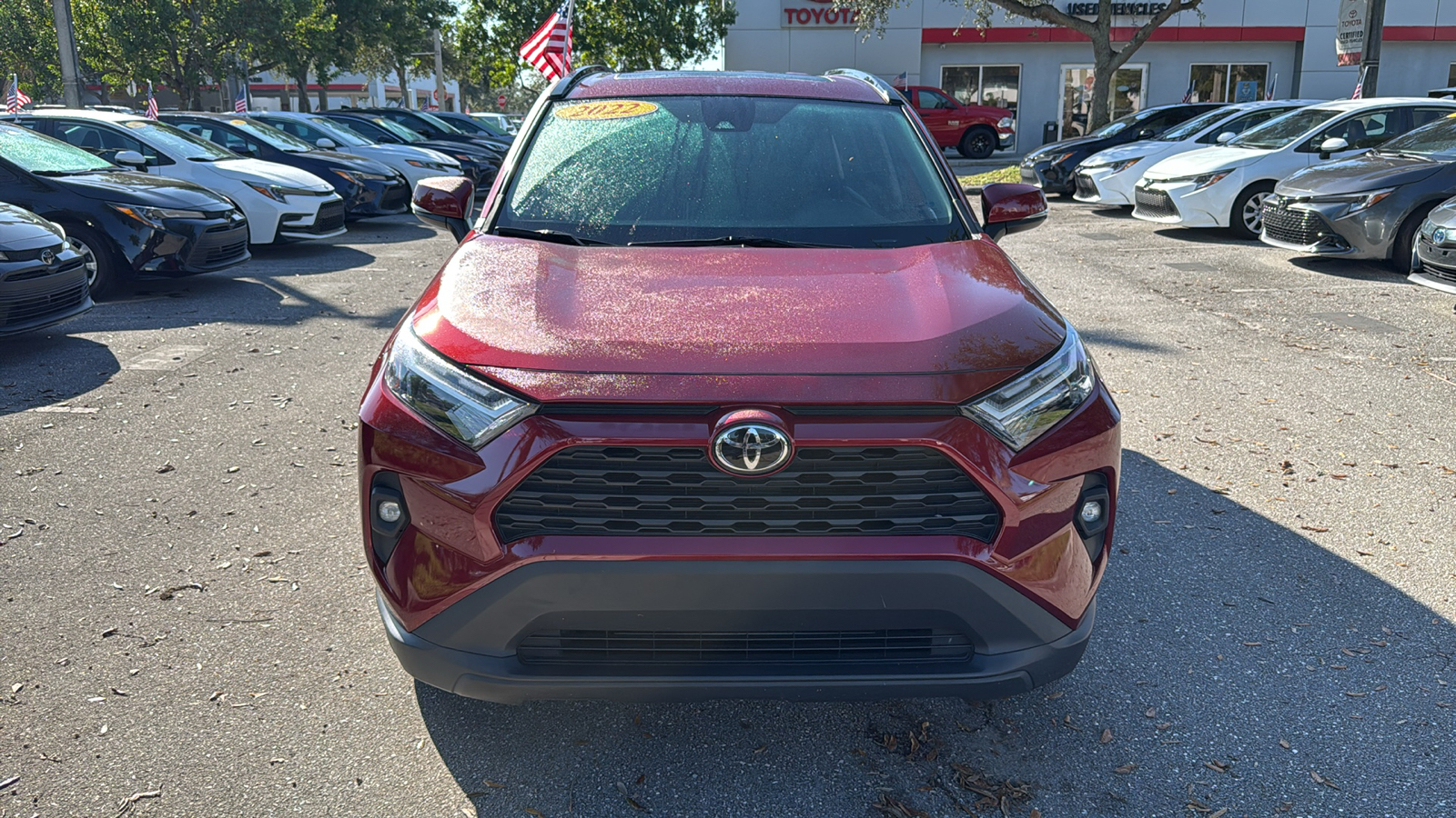 2022 Toyota RAV4 XLE Premium 2