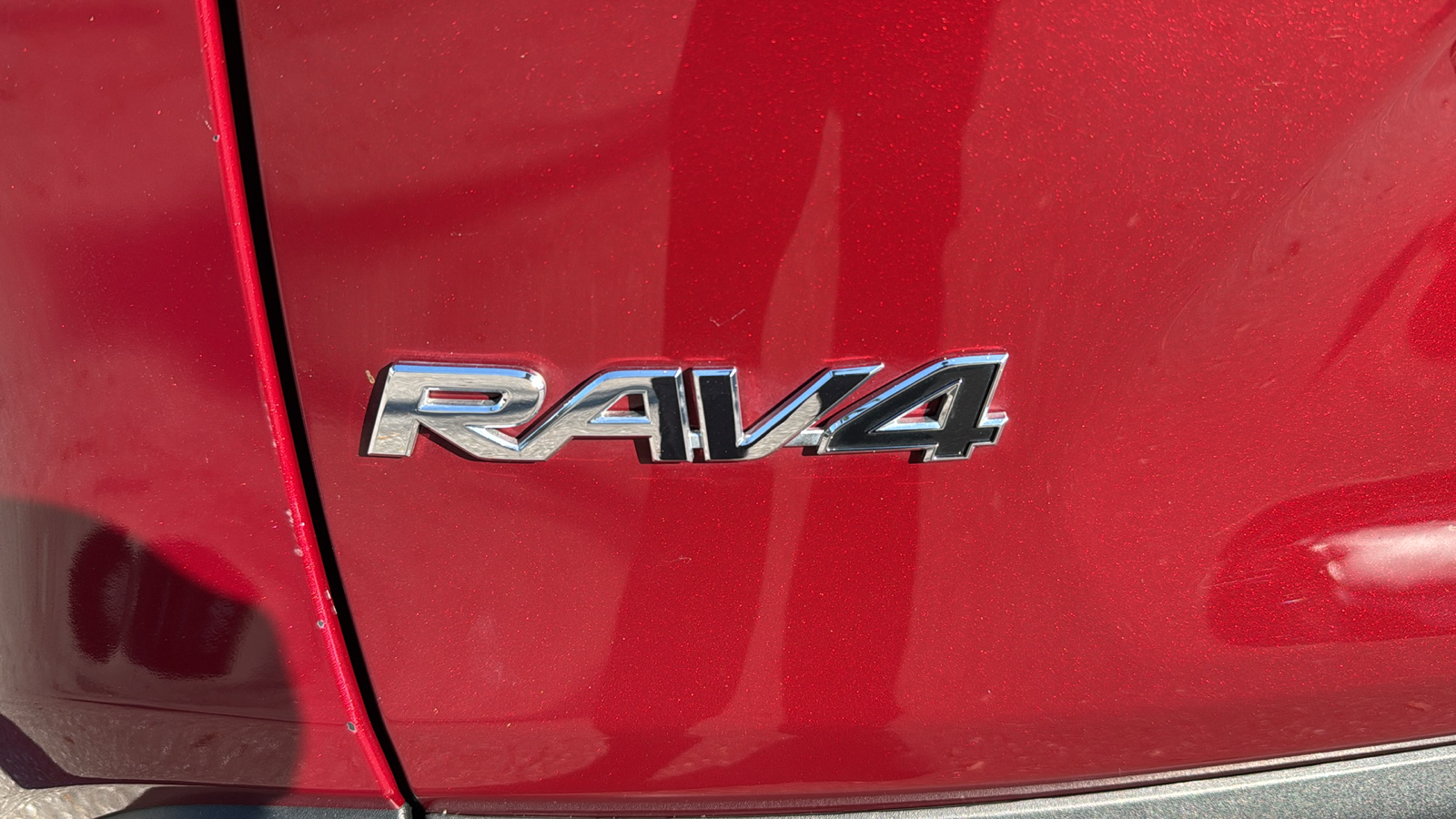 2022 Toyota RAV4 XLE Premium 7