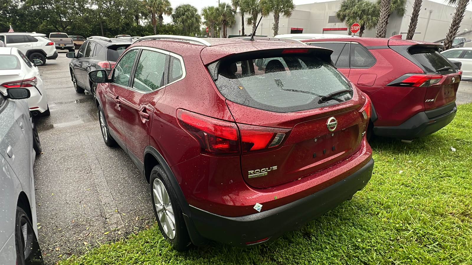 2019 Nissan Rogue Sport SV 3