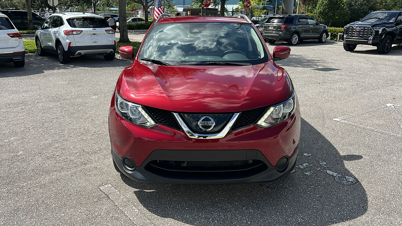 2019 Nissan Rogue Sport SV 2