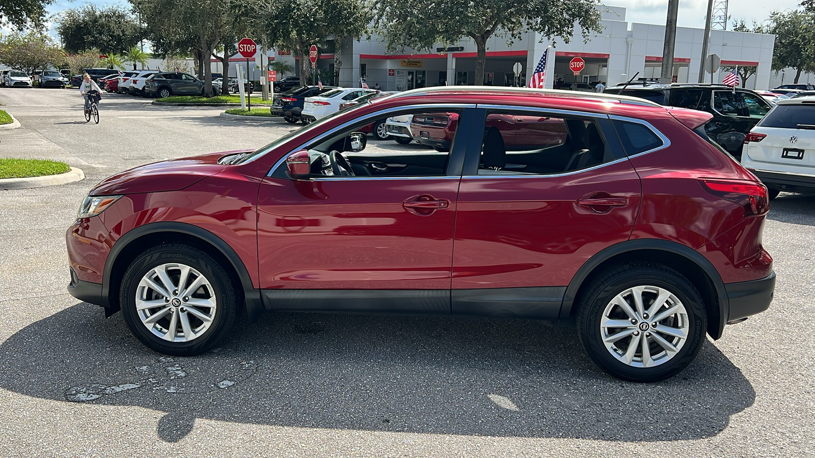 2019 Nissan Rogue Sport SV 4