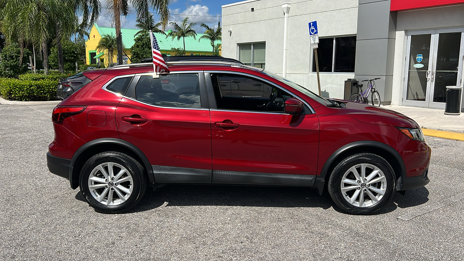 2019 Nissan Rogue Sport SV 11