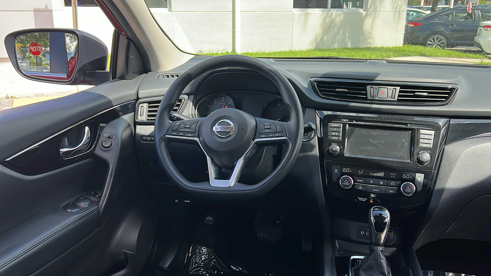 2019 Nissan Rogue Sport SV 15