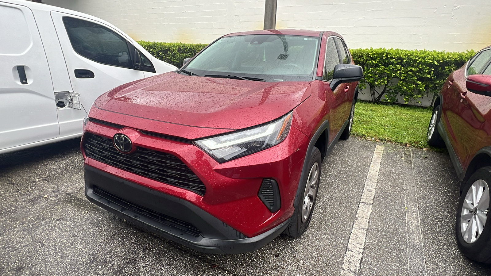 2023 Toyota RAV4 LE 2