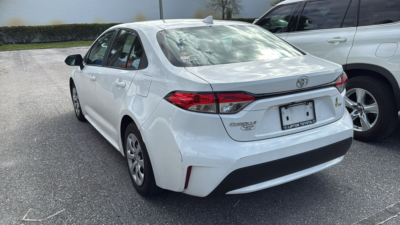 2021 Toyota Corolla LE 4