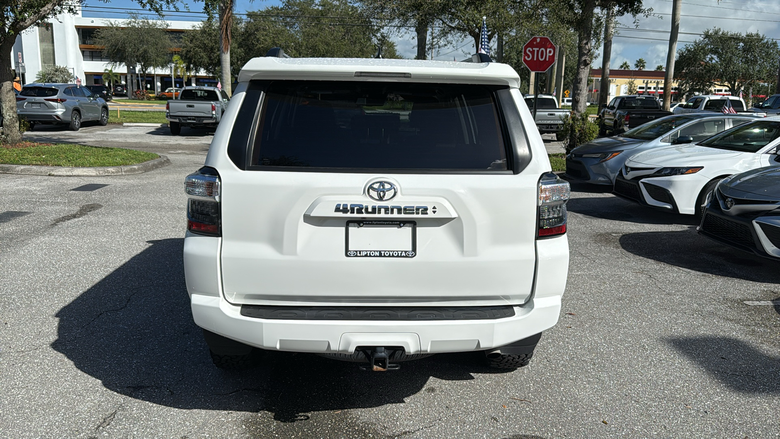 2023 Toyota 4Runner SR5 6