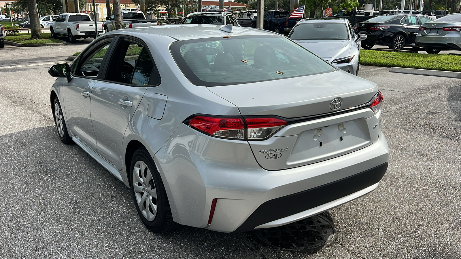 2022 Toyota Corolla LE 5