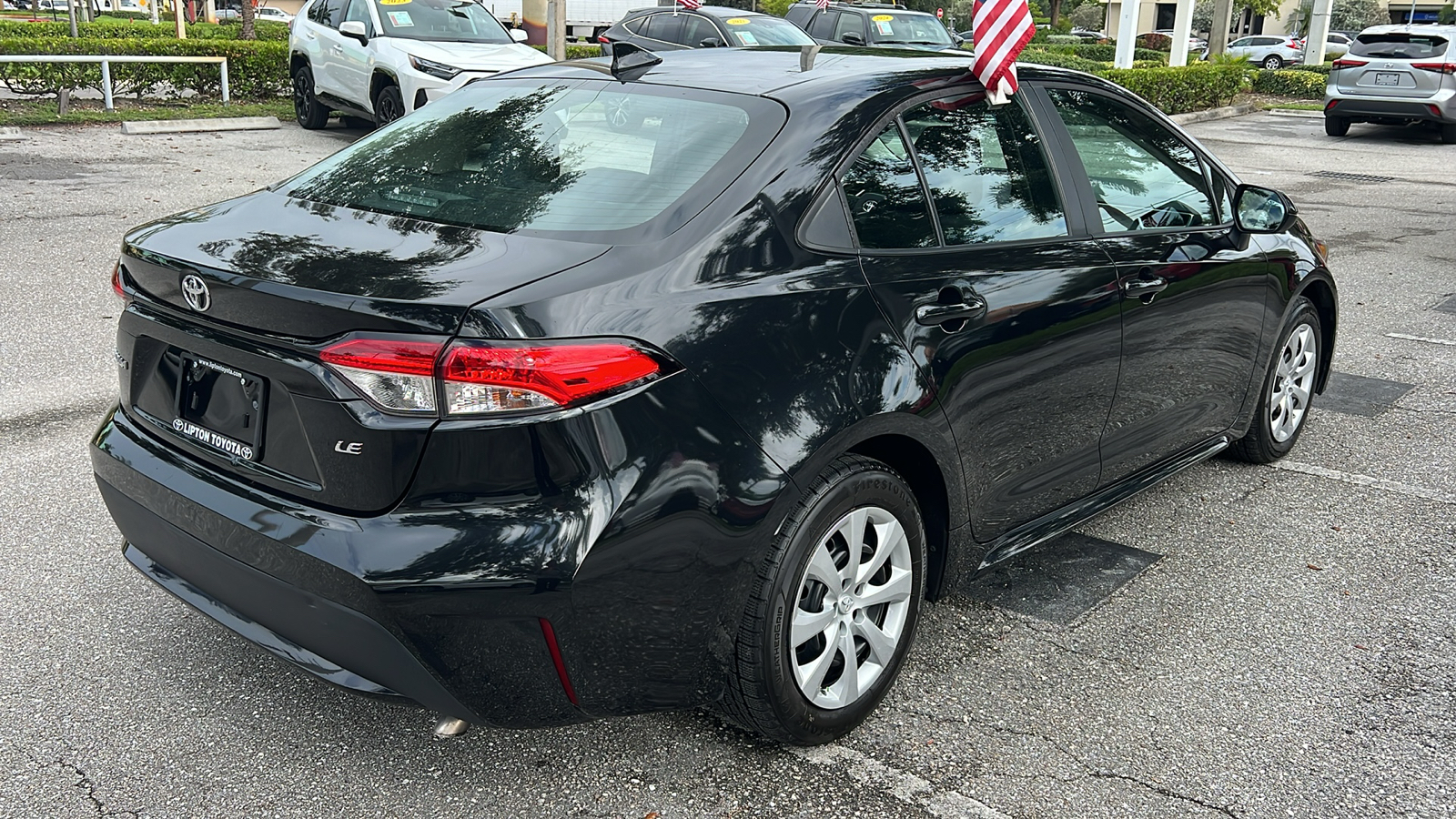 2022 Toyota Corolla LE 10