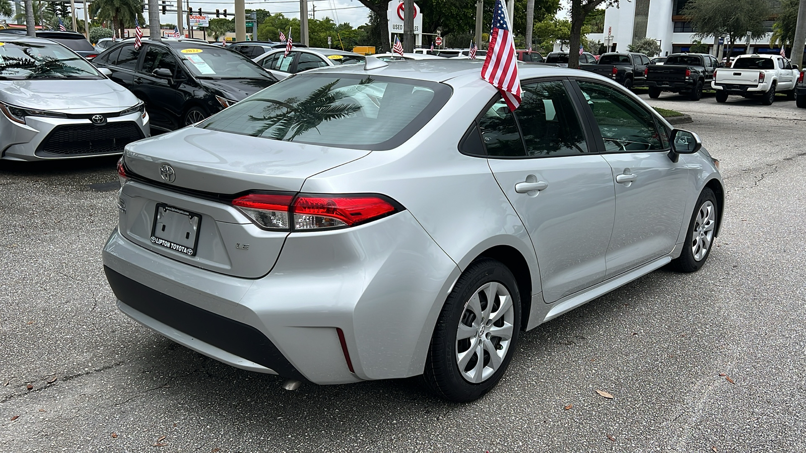 2022 Toyota Corolla LE 10