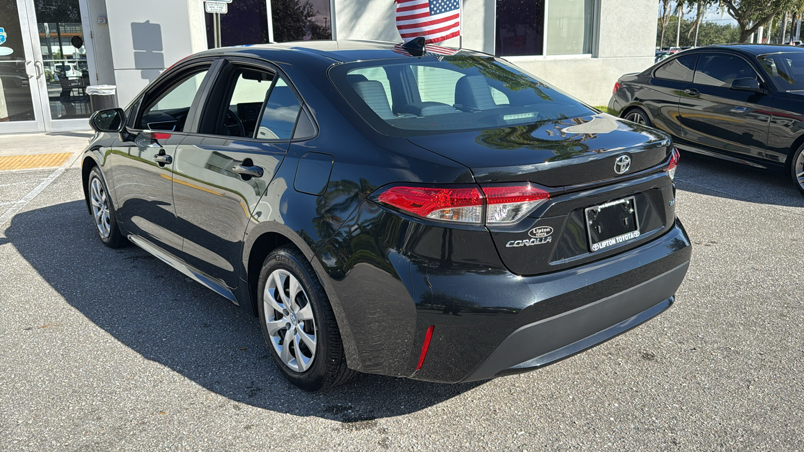 2022 Toyota Corolla LE 5