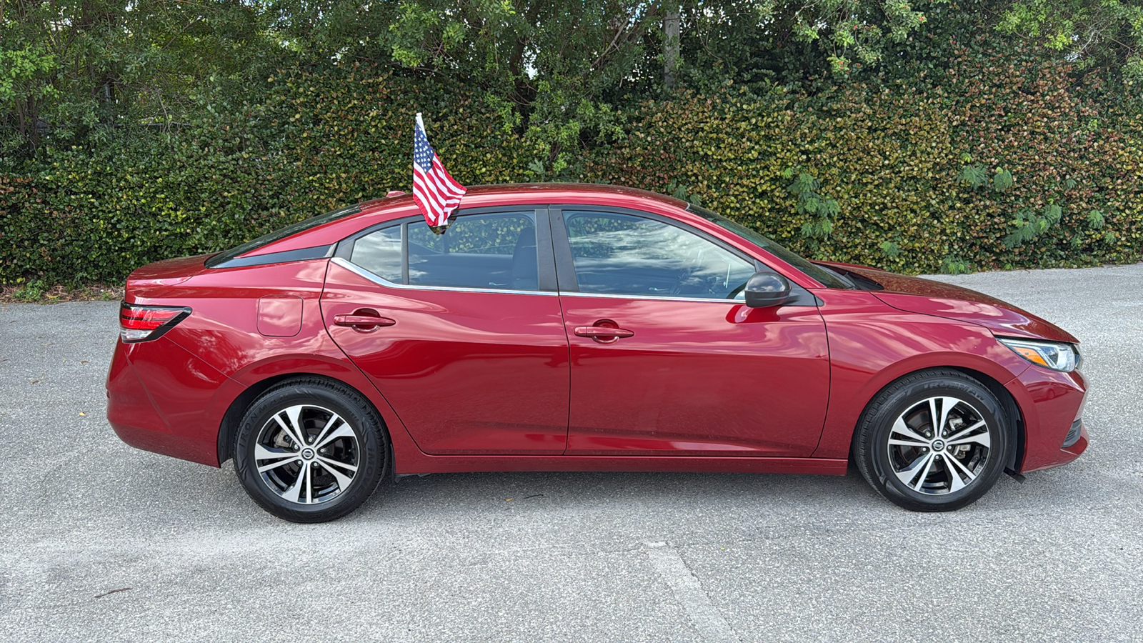 2021 Nissan Sentra SV 11