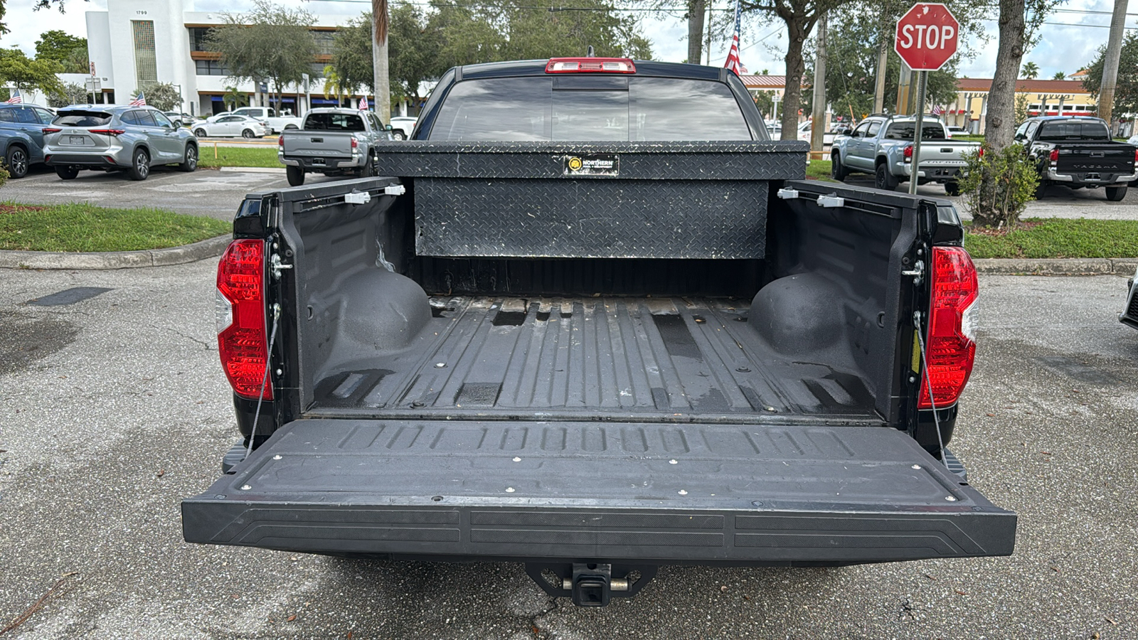 2021 Toyota Tundra SR 7