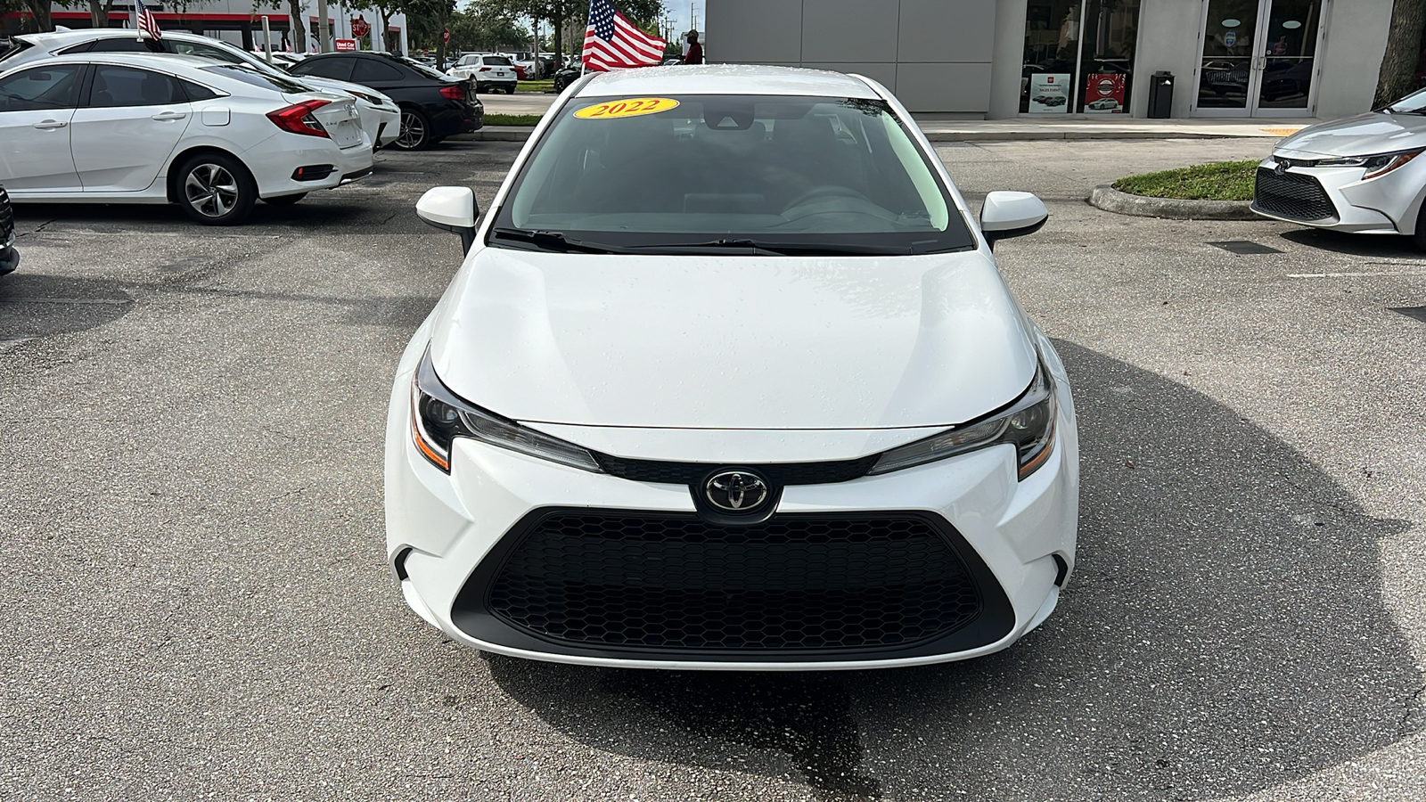 2022 Toyota Corolla LE 2