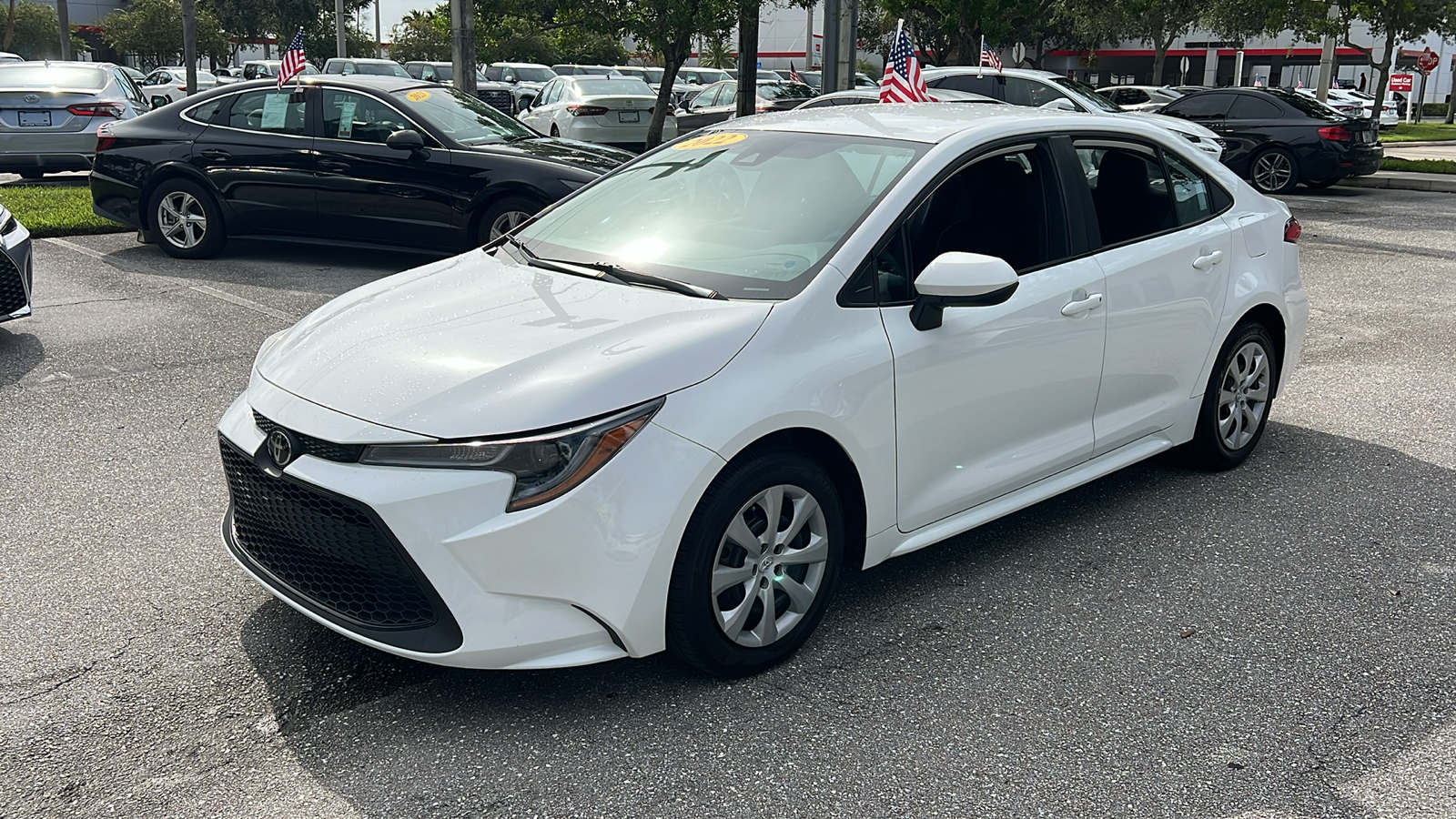 2022 Toyota Corolla LE 3