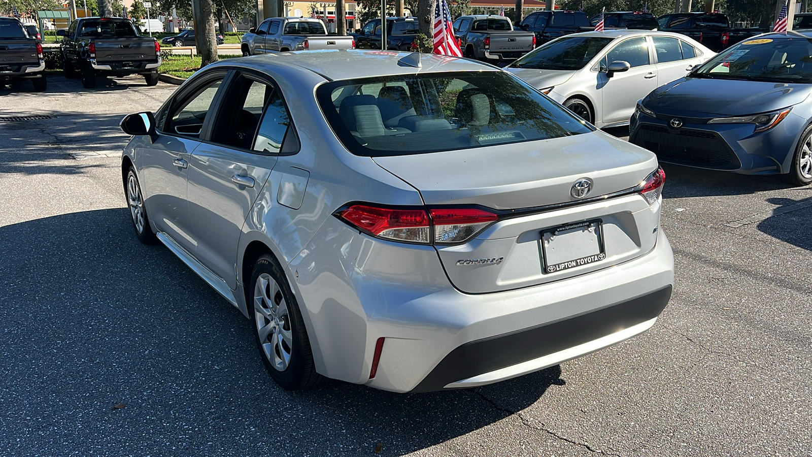 2022 Toyota Corolla LE 5