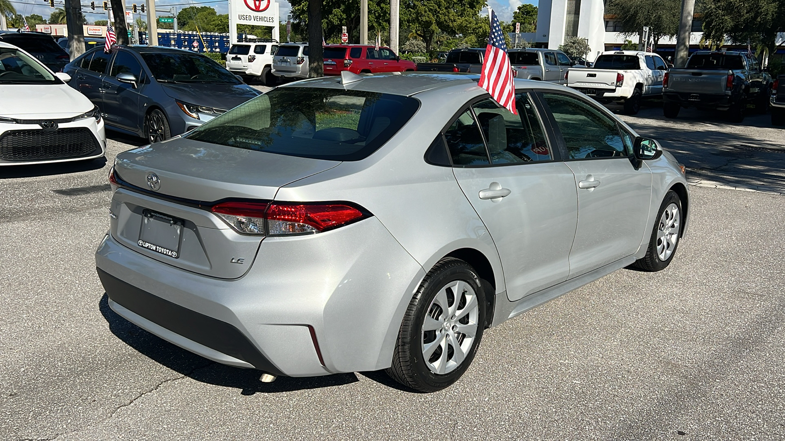 2022 Toyota Corolla LE 10