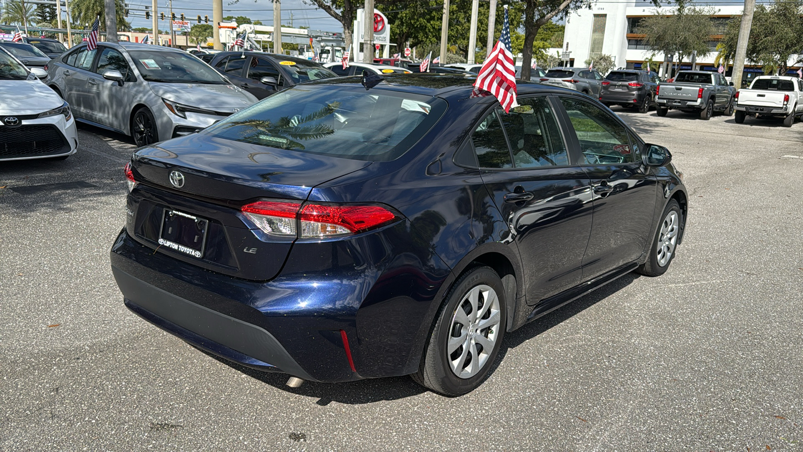 2022 Toyota Corolla LE 10