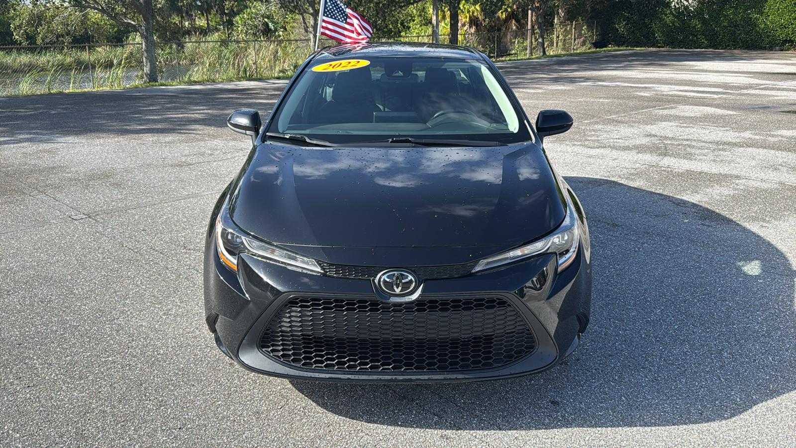 2022 Toyota Corolla LE 2