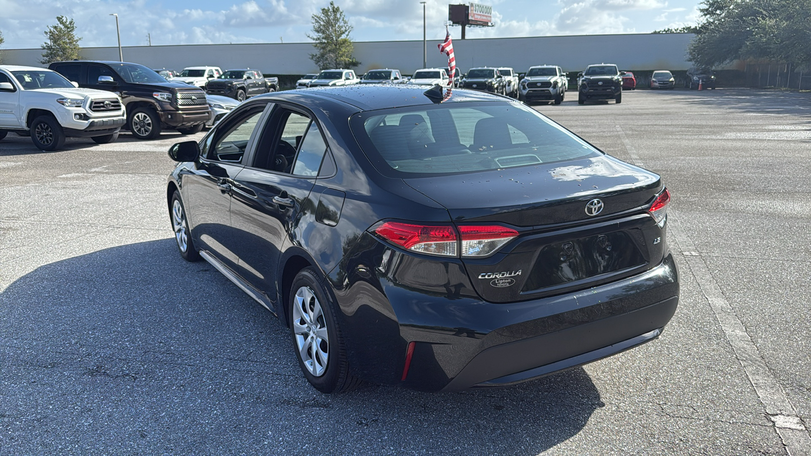 2022 Toyota Corolla LE 5