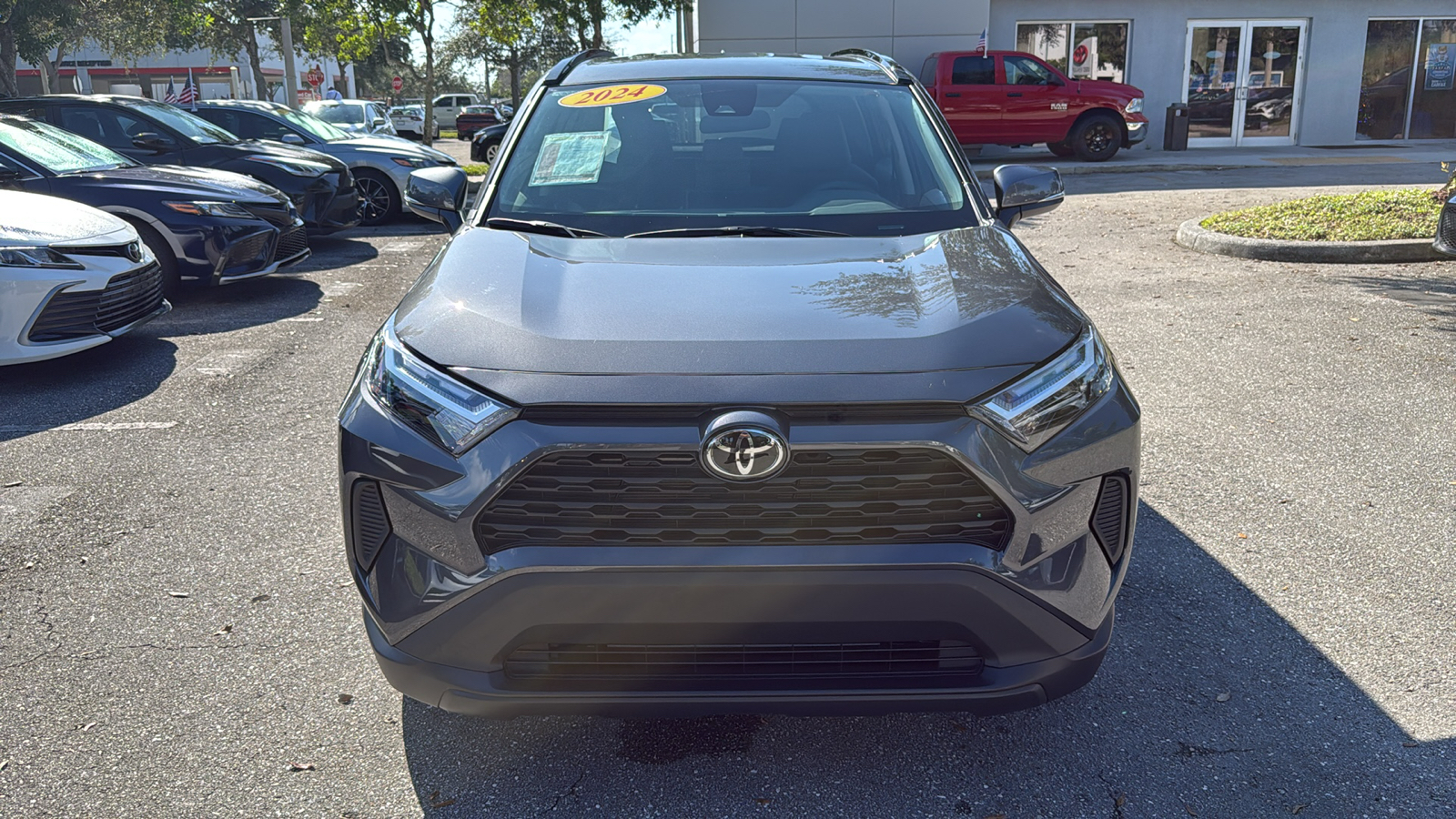 2024 Toyota RAV4 XLE 2