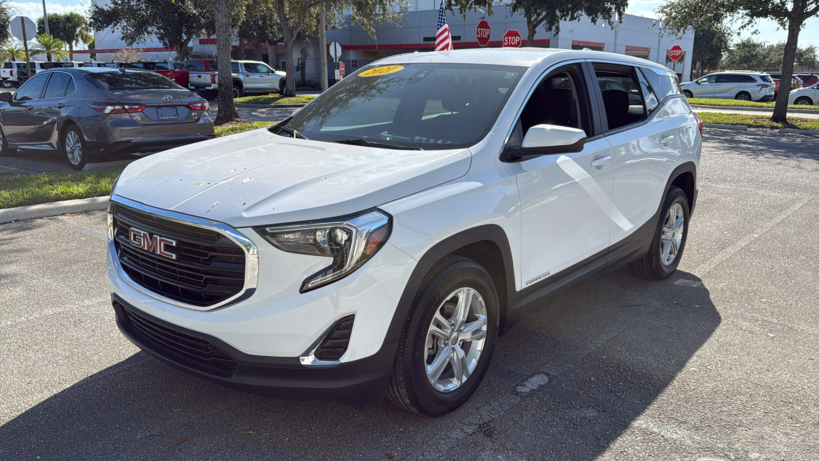 2021 GMC Terrain SLE 3