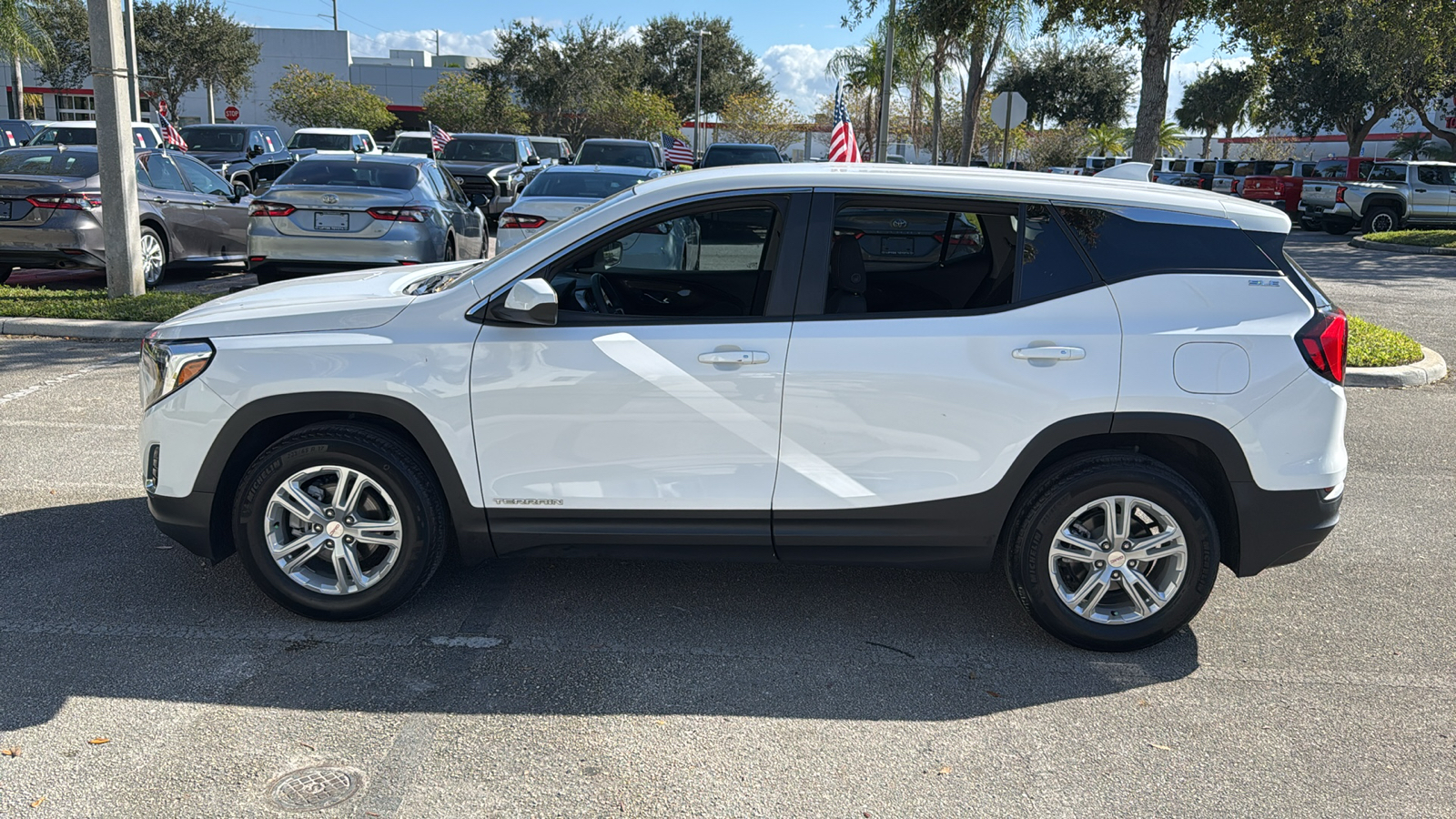 2021 GMC Terrain SLE 4