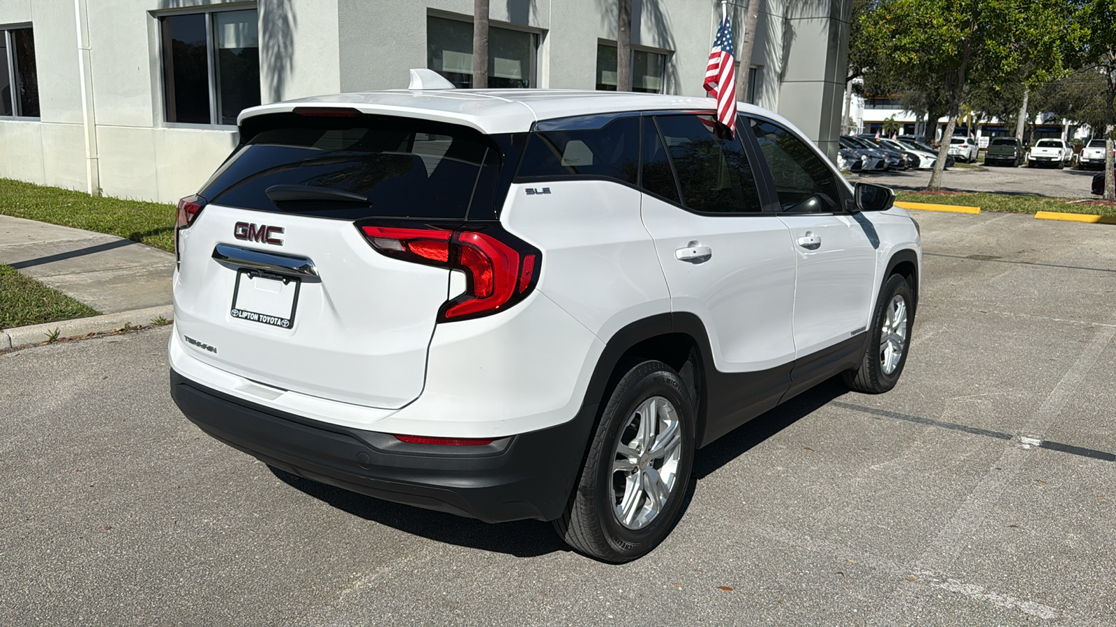 2021 GMC Terrain SLE 9