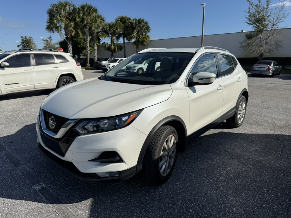 2021 Nissan Rogue Sport SV 3