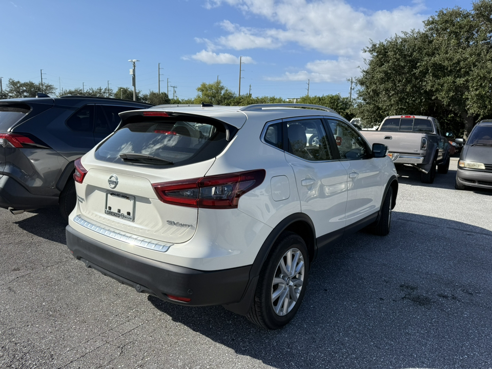 2021 Nissan Rogue Sport SV 8