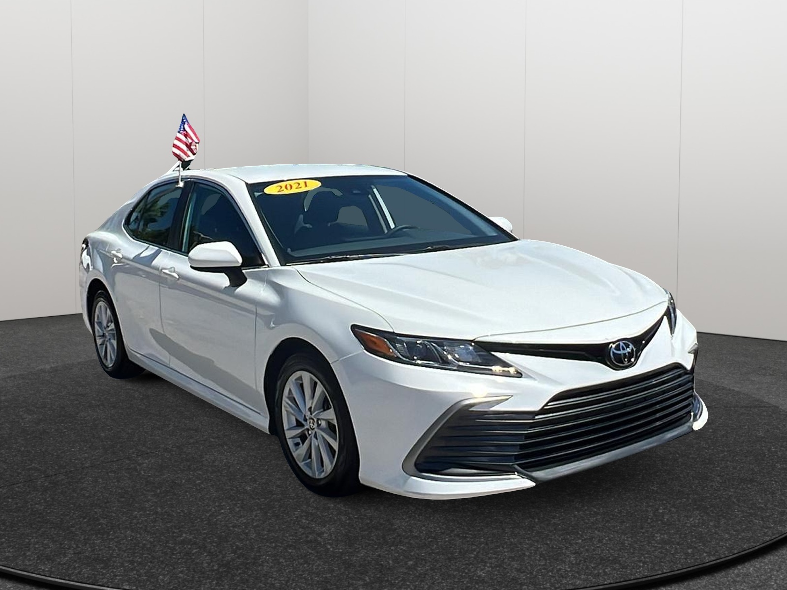 2021 Toyota Camry LE 1