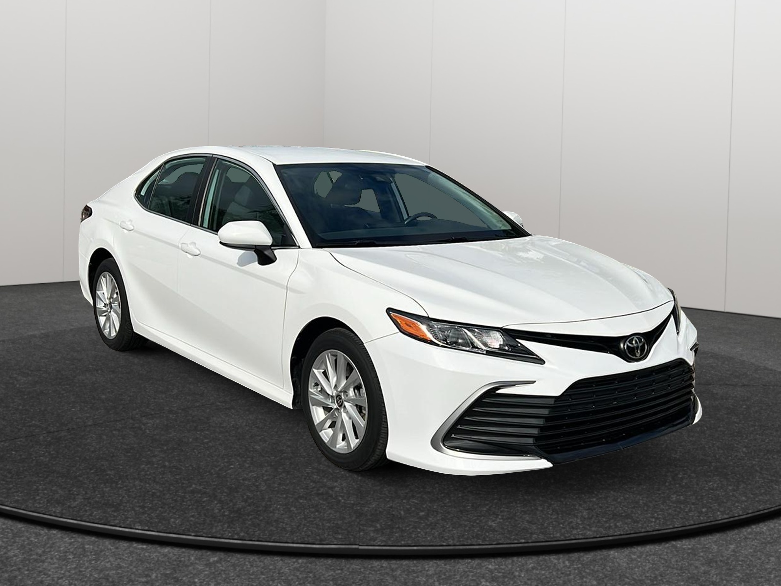 2021 Toyota Camry LE 1
