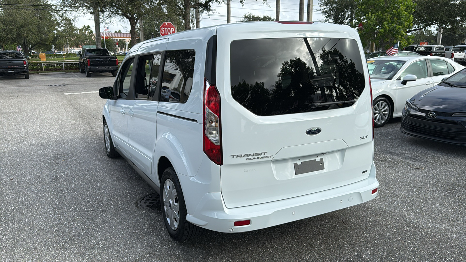 2022 Ford Transit Connect XLT 5