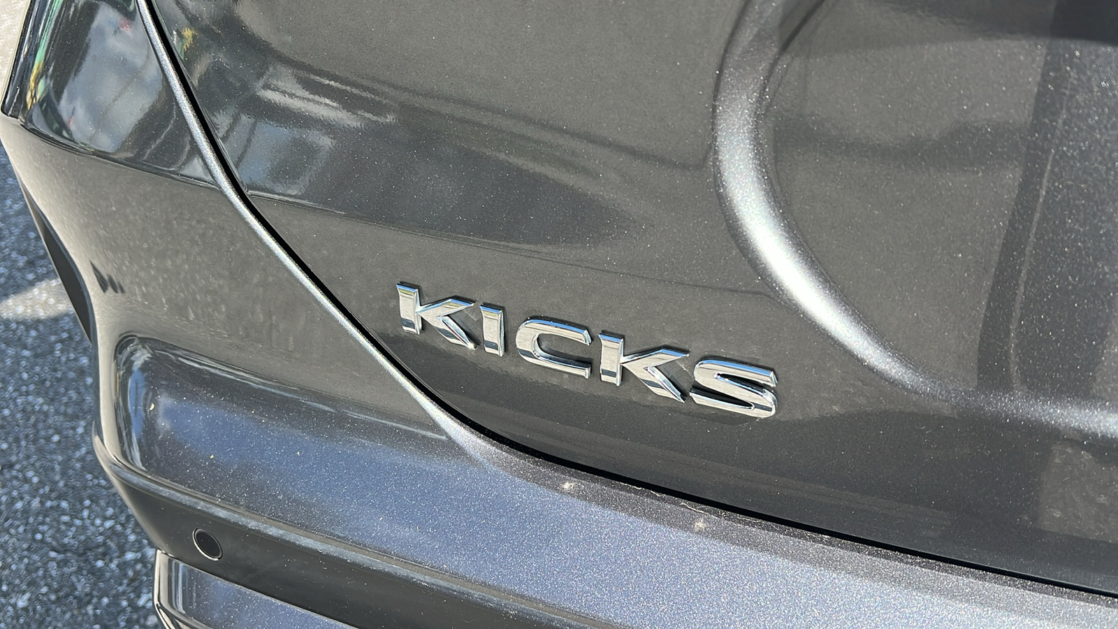 2021 Nissan Kicks S 7