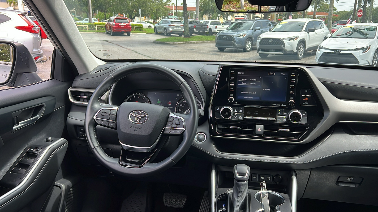 2021 Toyota Highlander XLE 15