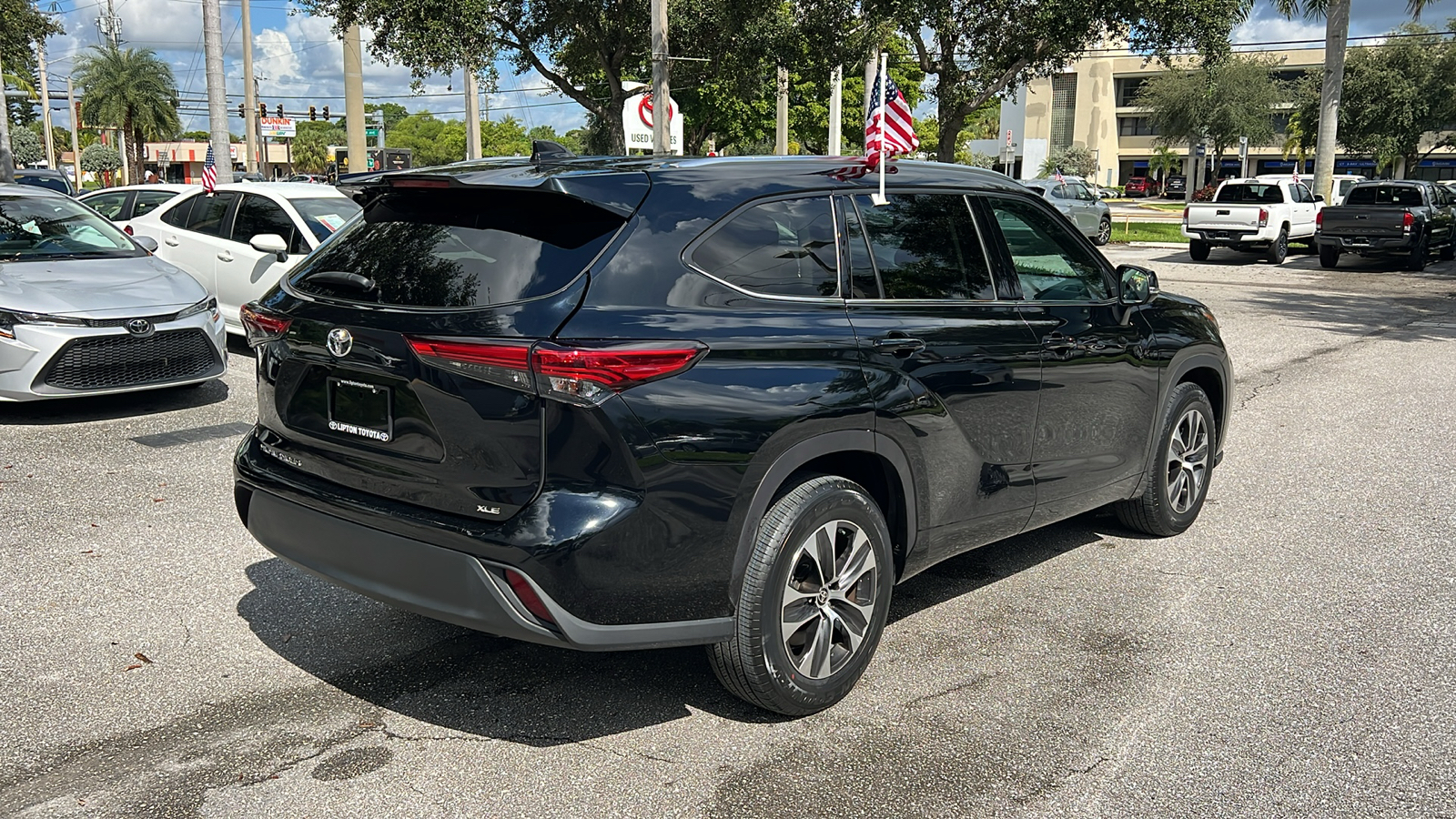 2021 Toyota Highlander XLE 11