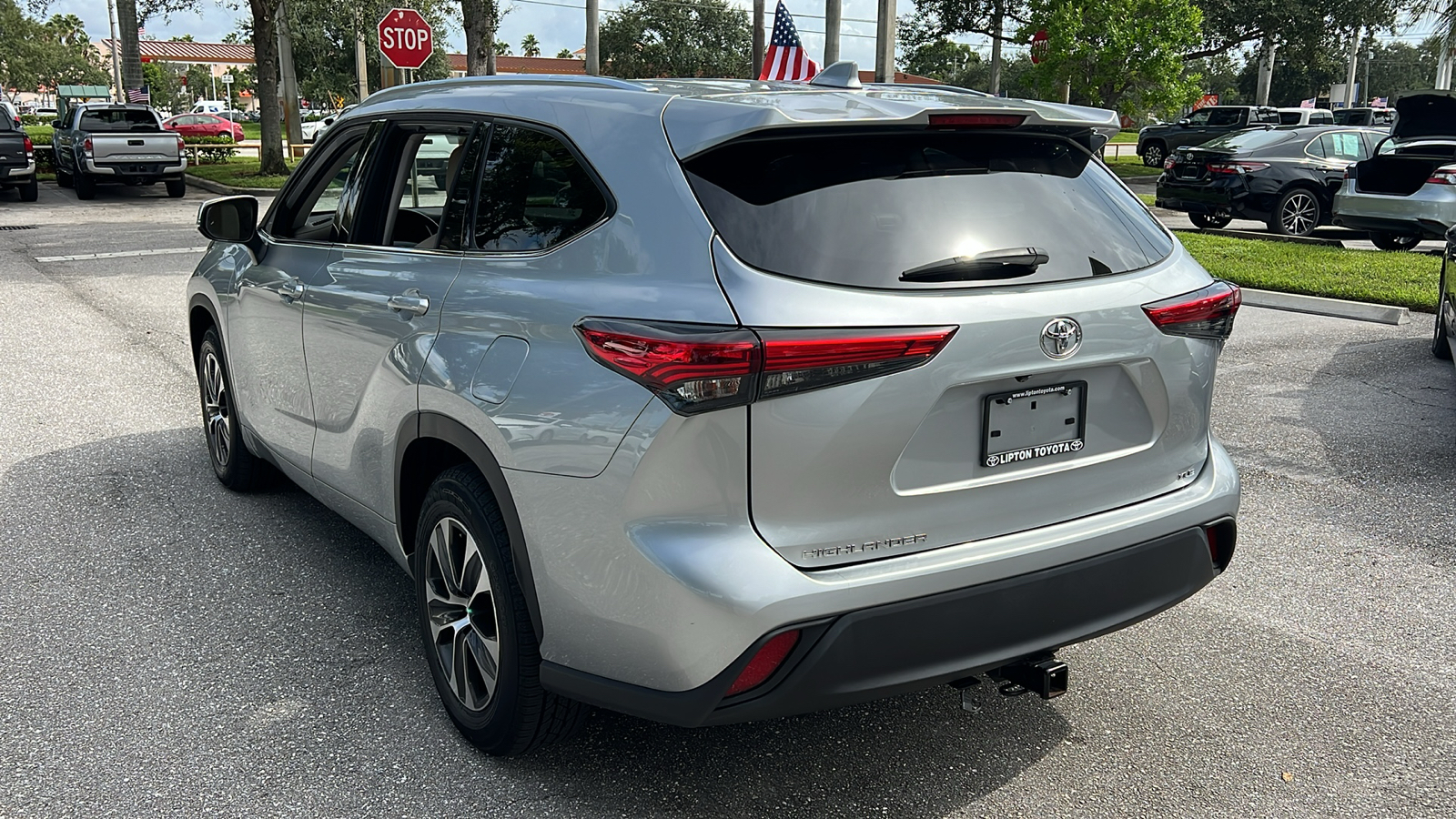 2021 Toyota Highlander XLE 5