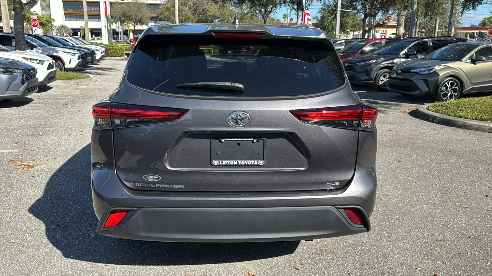 2022 Toyota Highlander XLE 6