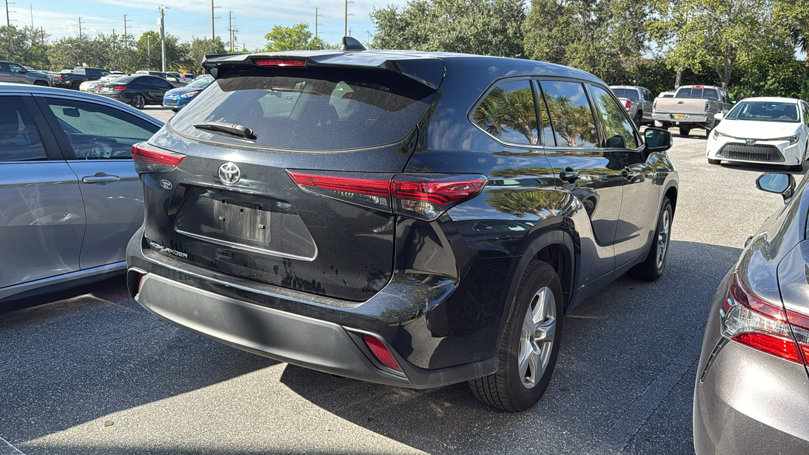 2022 Toyota Highlander L 6