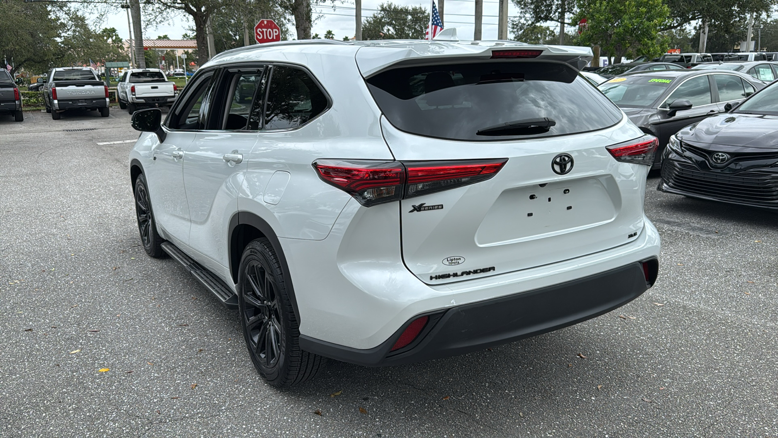 2022 Toyota Highlander XLE 5