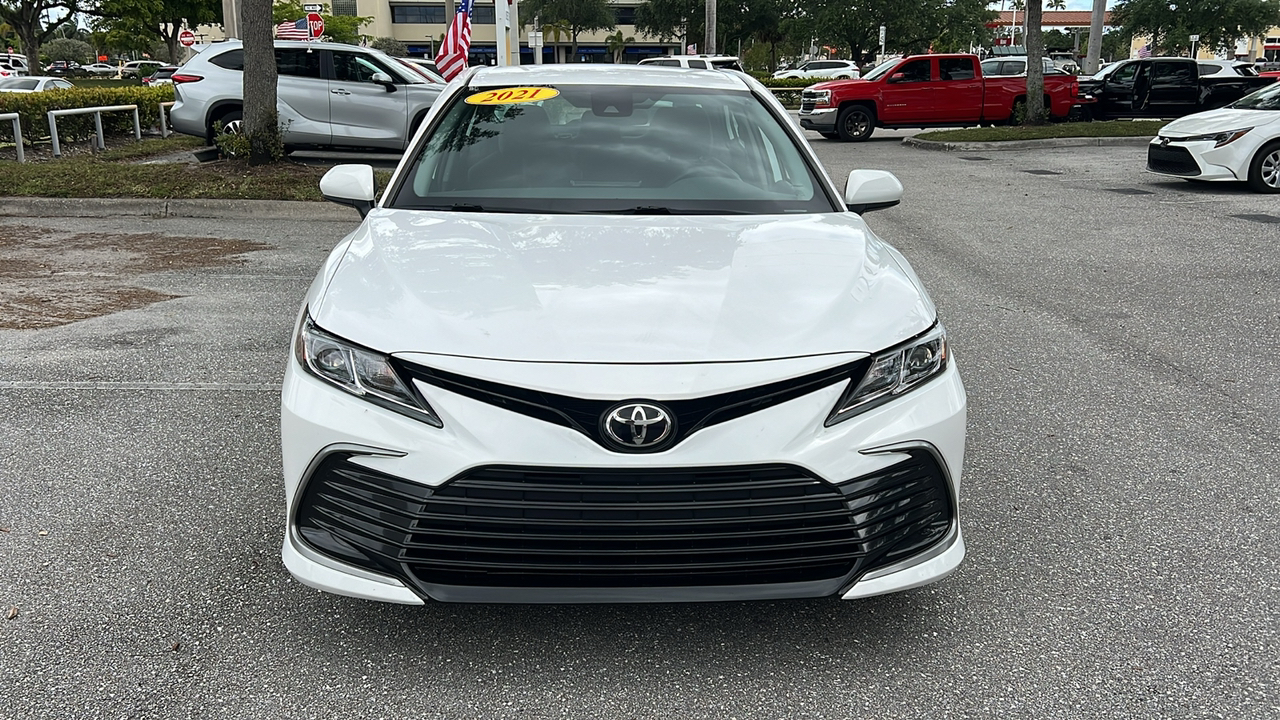 2021 Toyota Camry LE 2