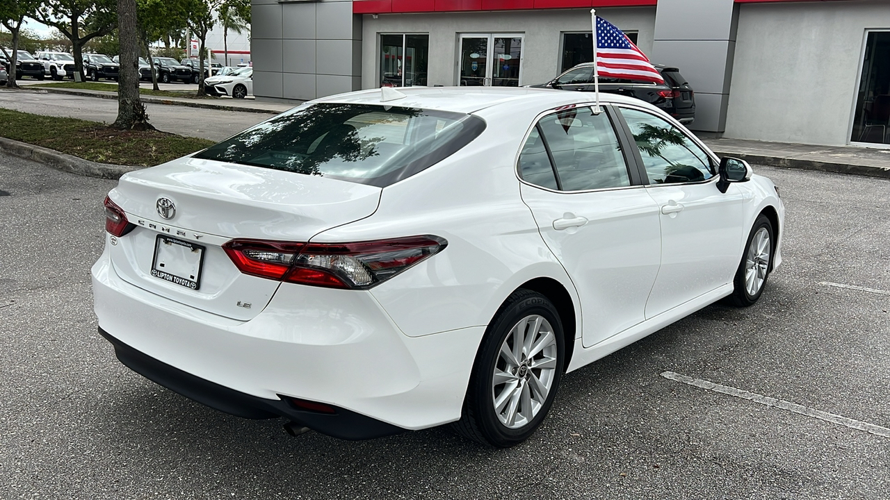 2021 Toyota Camry LE 9