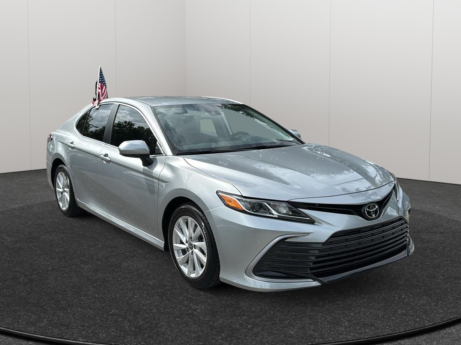 2021 Toyota Camry LE 1