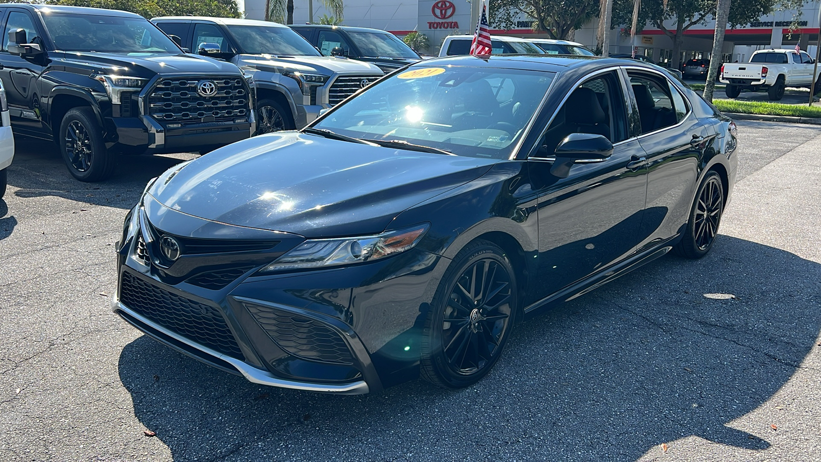 2021 Toyota Camry XSE 3