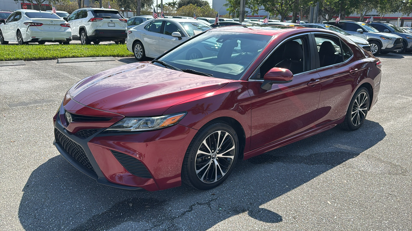 2018 Toyota Camry LE 3